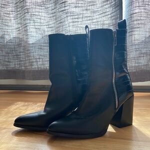 Steve Madden Black Leather Heeled Reegan Boot Size 6